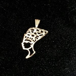 Gold Nefertiti Pendant